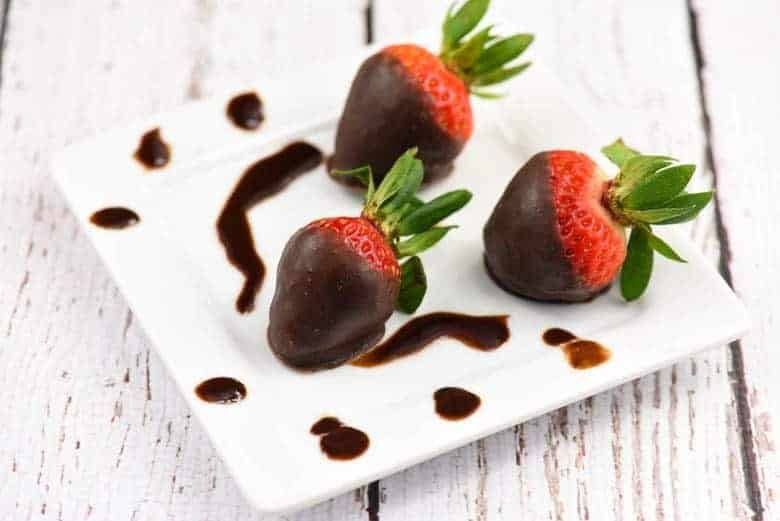 Chocolate-Covered Fruit Ideas for Healthy Desserts