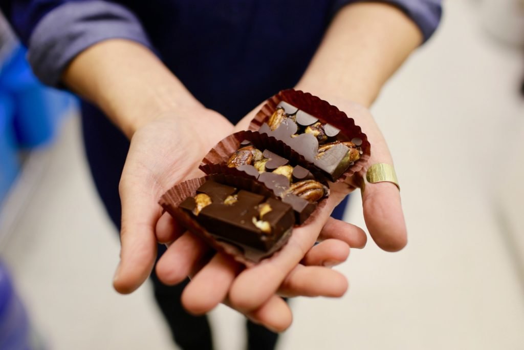 Exploring Artisan Chocolate Makers: Best Local Chocolatiers to Know