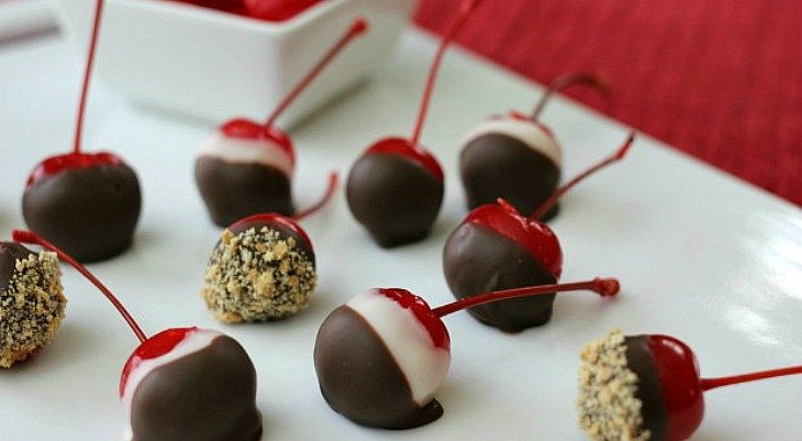 How to Make Chocolate-Covered Cherries for the Holidays