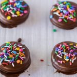 How to Make Chocolate-Covered Oreos at Home