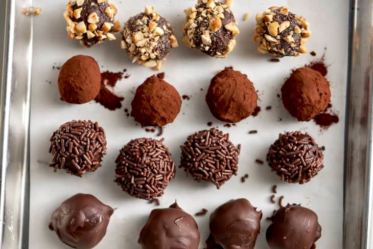 How to Make Chocolate Truffles: A Step-by-Step Guide