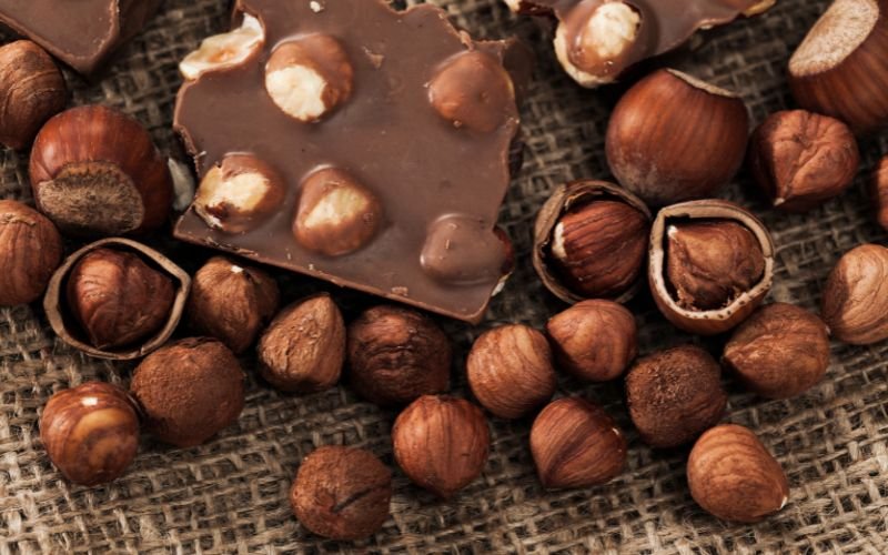 Exploring the Richness of Hazelnut Chocolate: Best Brands and Recipes
